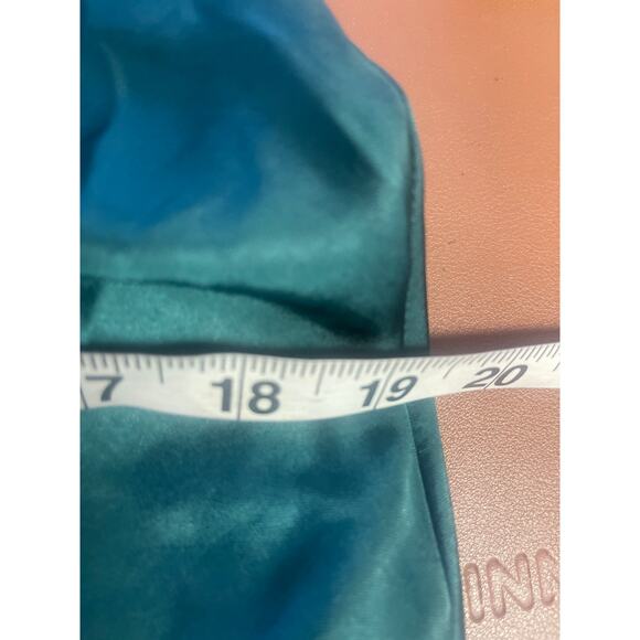 LULU'S XL Love In Your Life Emerald Green Satin Halter Maxi Dress NEW B171 - Picture 12 of 12